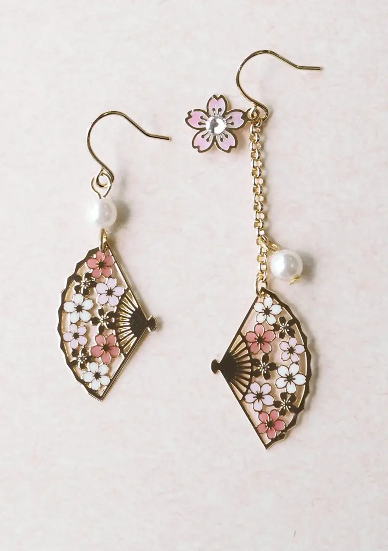 Boucles d'oreilles japonaises éventail et sakura