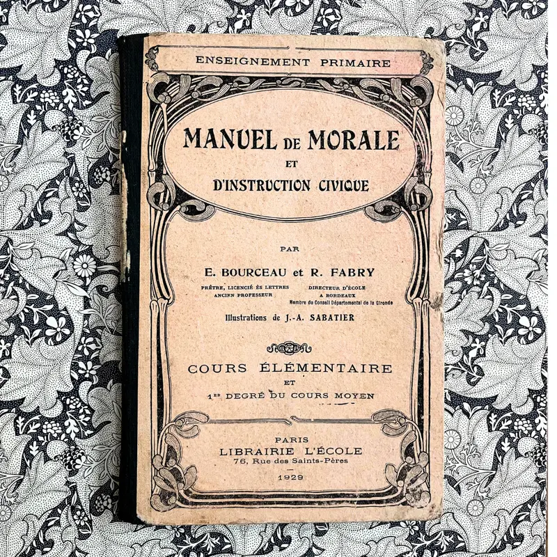 Carnet vintage "Manuel de Morale" (Année 1929)