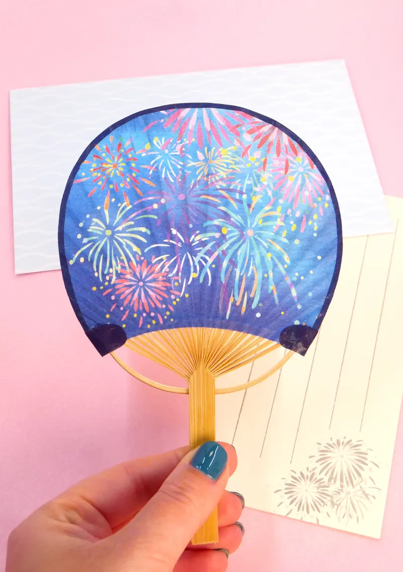 Éventail japonais uchiwa, papier à lettre et enveloppe - Feux d'artifices