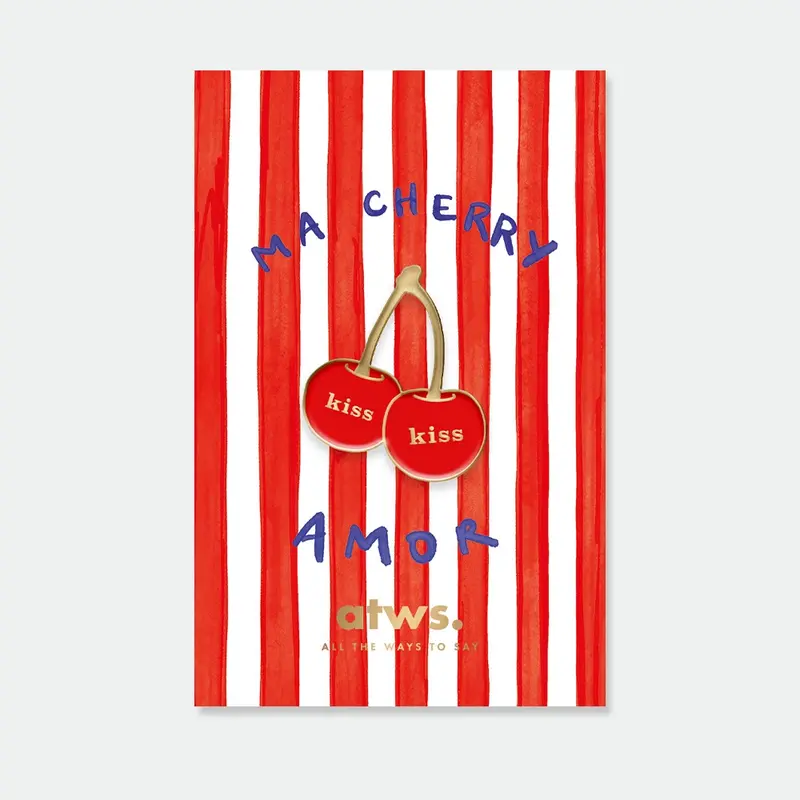 Kiss Kiss - Pins
