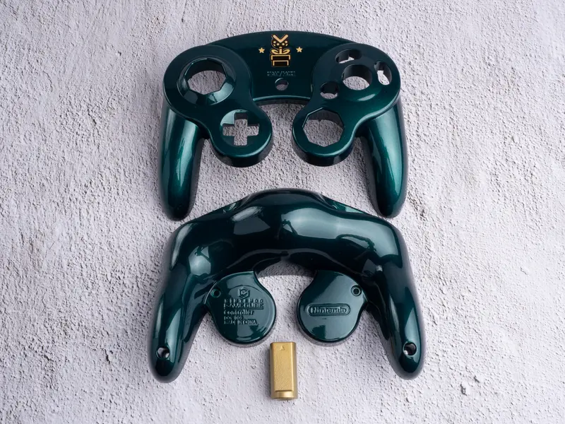Piranha Plant - Custom Painted GameCube Controller Shells