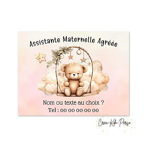 Plaque Assistante Maternelle Agréée Personnalisée – Modèle "Ourson sur Balançoire"