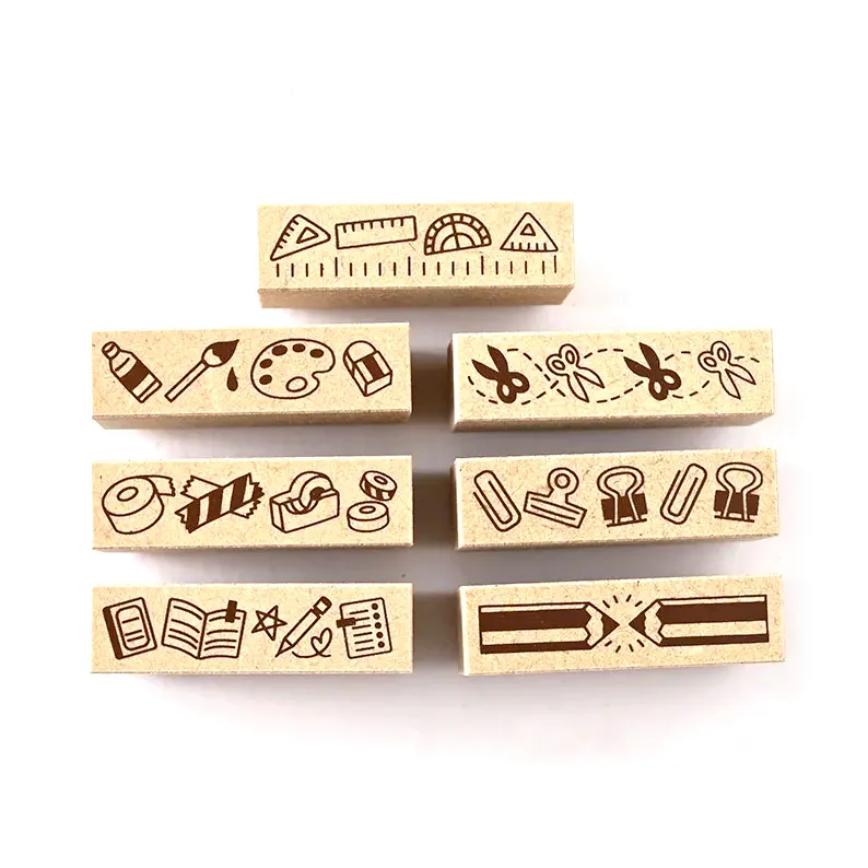 Tampons en bois - Papeterie - Set de 7 tampons